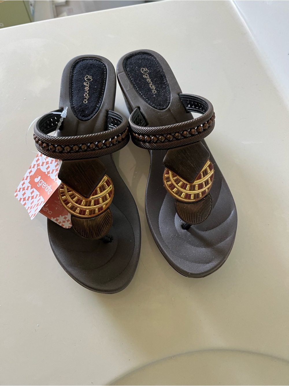 NWT Grendha Tribal Women’s Shoes - Picture 4 of 6